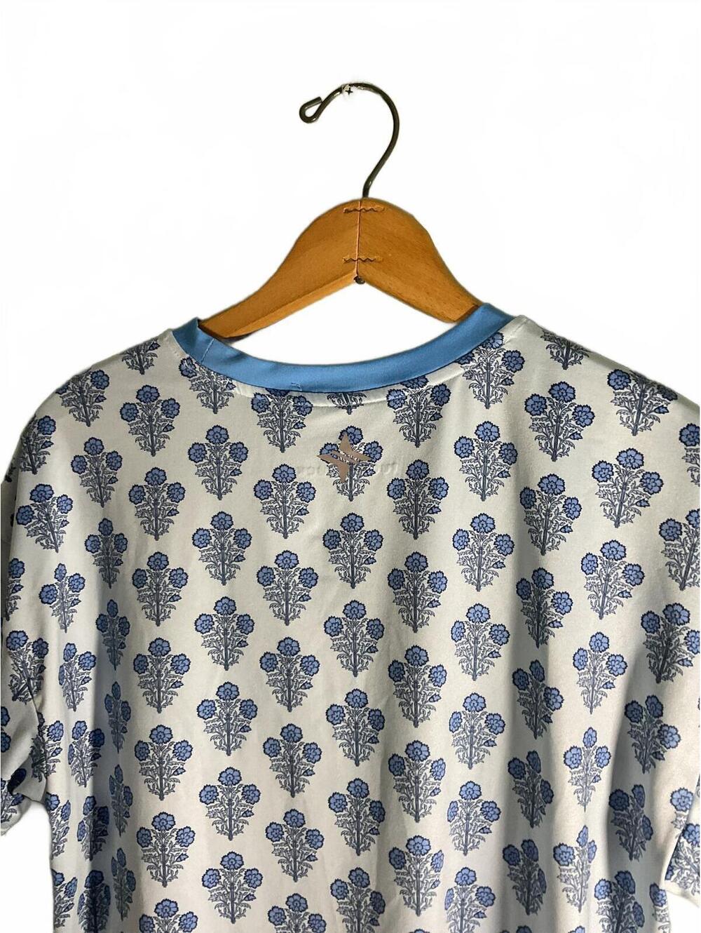 T+Nuck Sport Blue Floral Print T-Shirt Small - Picture 8 of 8